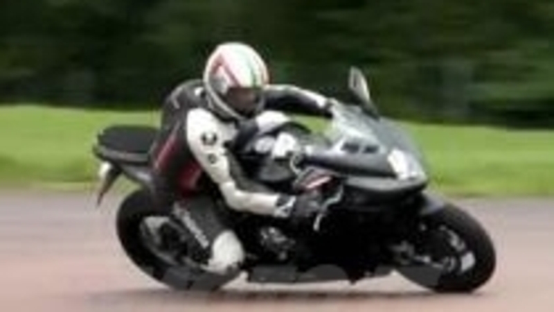 MV Agusta F3 2012 in pista