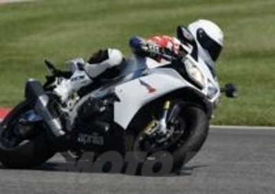 Aprilia RSV4 R APRC 