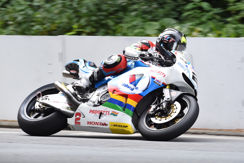 Anstey in gara con la Honda RC 213V-S al TT 2016