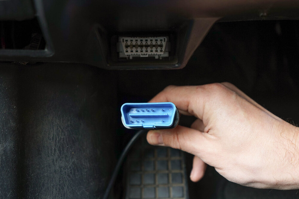 Come dice un noto tecnico brianzolo, la OBD-port dell&#039;auto &egrave; come un &quot;port&quot; (di mare): ci pu&ograve; passare di tutto