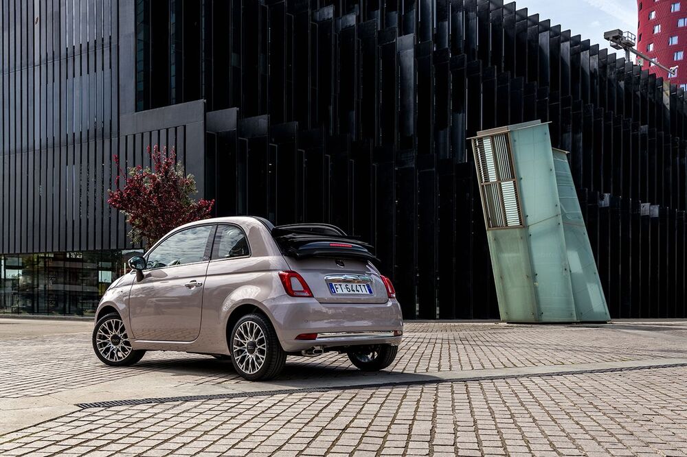 La 500: un classico modello di auto che i ladri rubano aggirando l&#039;immobilizer FCA