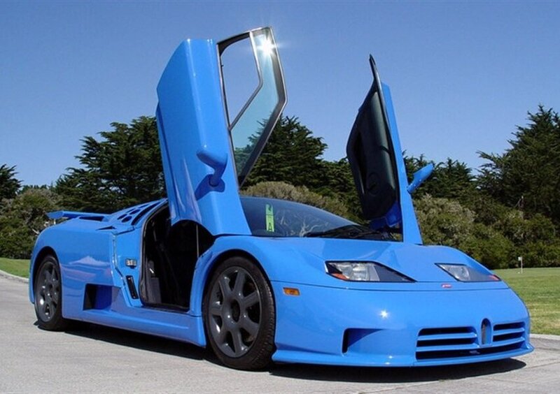 Bugatti EB 110, una vettura omaggio a Pebble Beach?