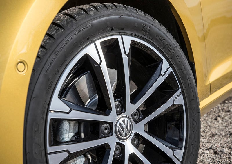 Volkswagen Golf (2014-17) (23)