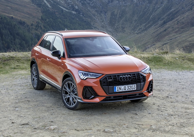 Audi Q3 (2018-->>) (10)