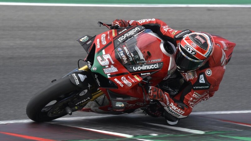 CIV a Misano. Pirro allunga in Superbike