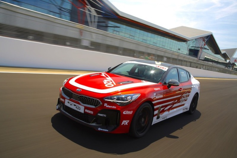 Kia Stinger GT420, la one-off da pista