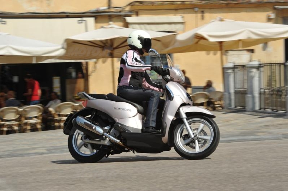 Scarabeo 50 Nero Lucido Prova Scarabeo 200 Prove