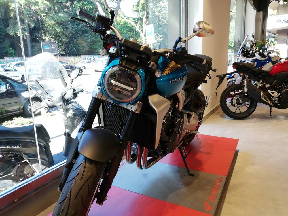 Honda CB 1000 R + Neo Sport Cafè (2019 - 20) (2)