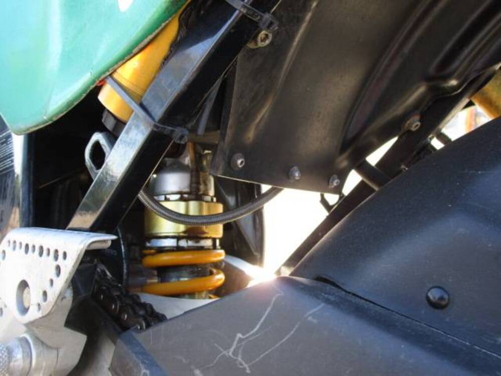 Triumph DAYTONA 900 FACTORY  (6)