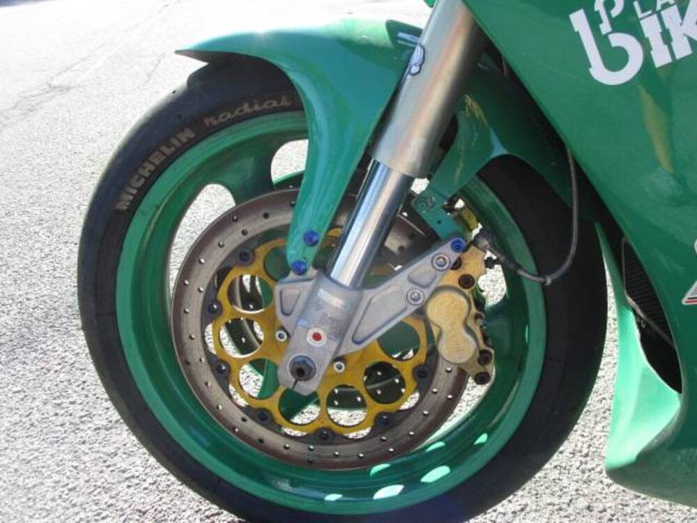 Triumph DAYTONA 900 FACTORY  (9)