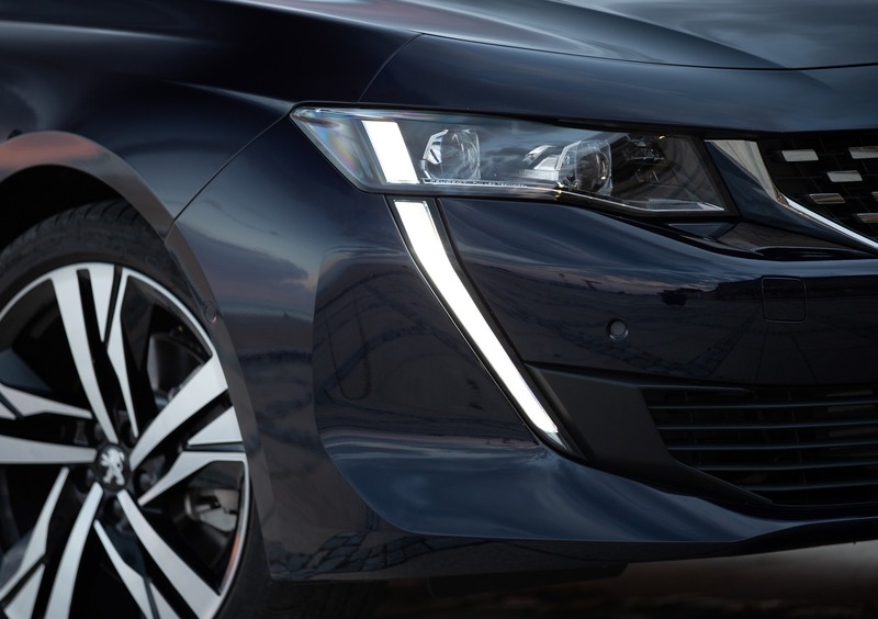 Peugeot 508 SW (2018-25) (23)