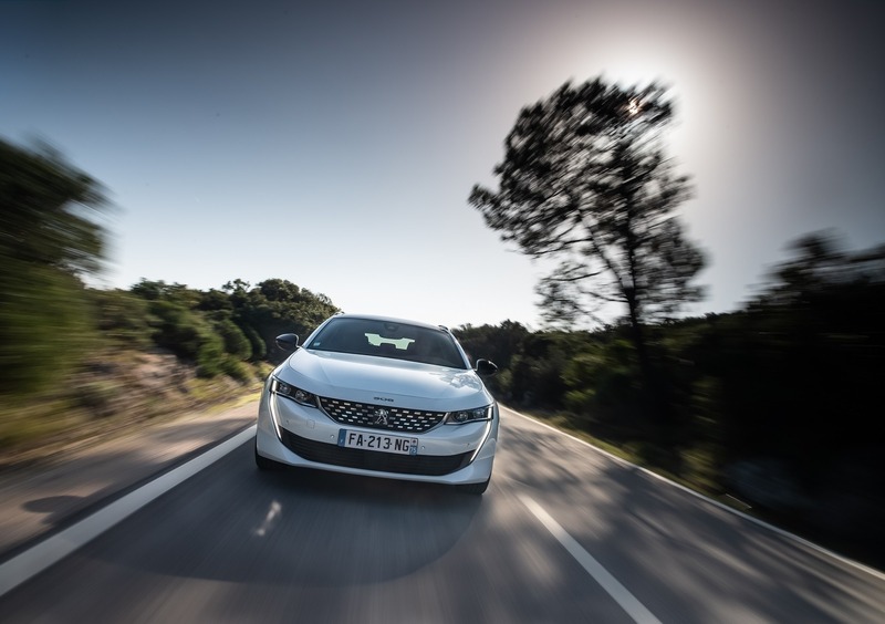 Peugeot 508 SW (2018-25) (16)