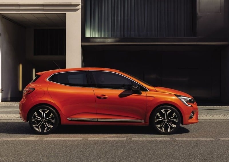 Renault Clio (2019-->>) (22)