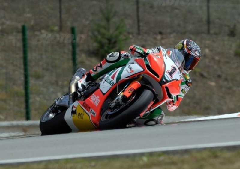 Biaggi si aggiudica la Superpole di Brno