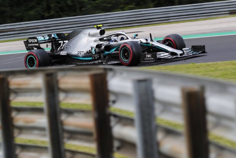 Bottas ottavo in Ungheria