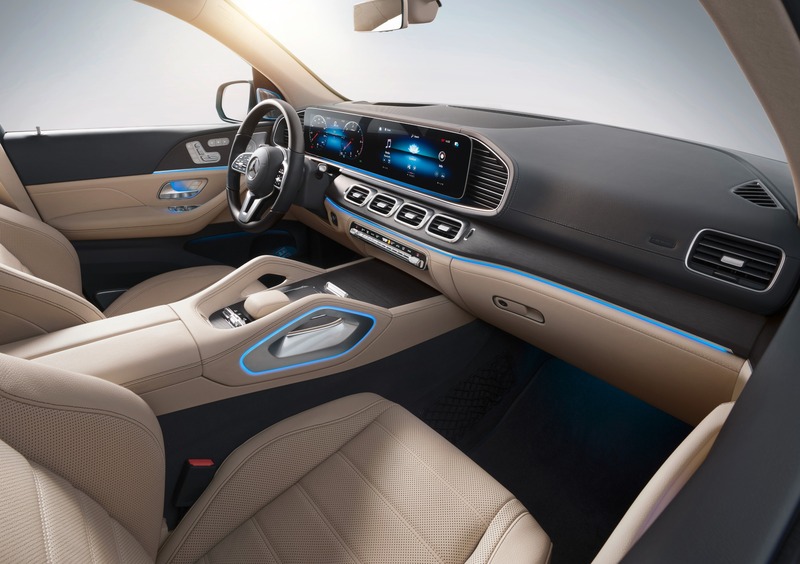 Mercedes-Benz GLS SUV (2019-->>) (22)