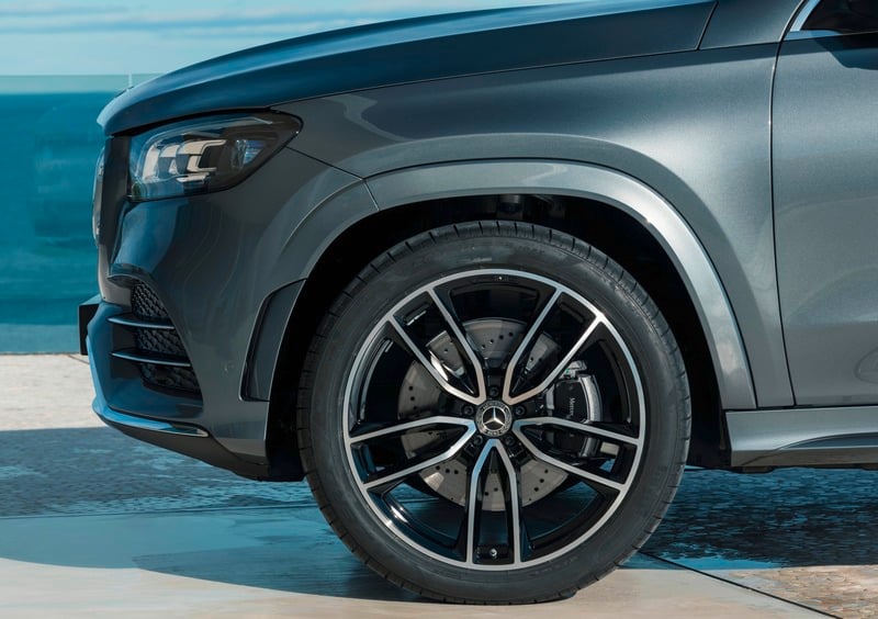 Mercedes-Benz GLS SUV (2019-->>) (33)