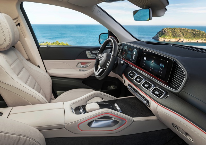 Mercedes-Benz GLS SUV (2019-->>) (35)