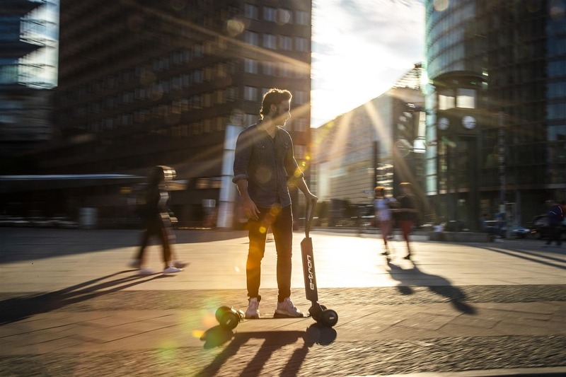 E-Tron Scooter, la risposta di Audi alla micromobilit&agrave; elettrica