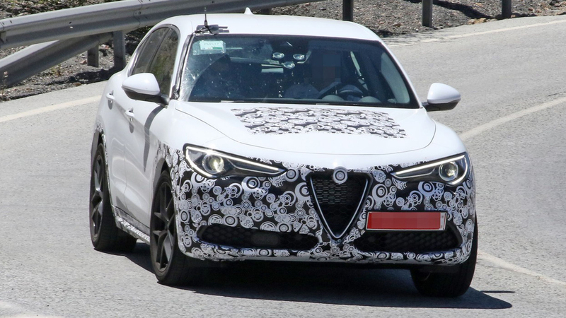 Alfa Romeo Stelvio 2020 | In arrivo un leggero restyling per lei e Giulia