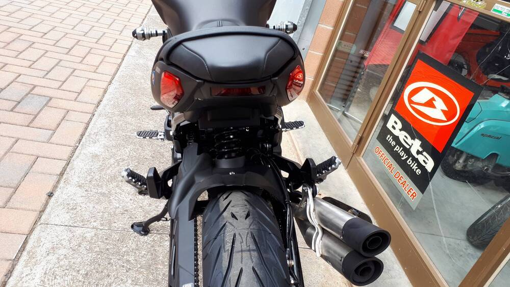 Benelli 502 C (2021 - 25) (8)