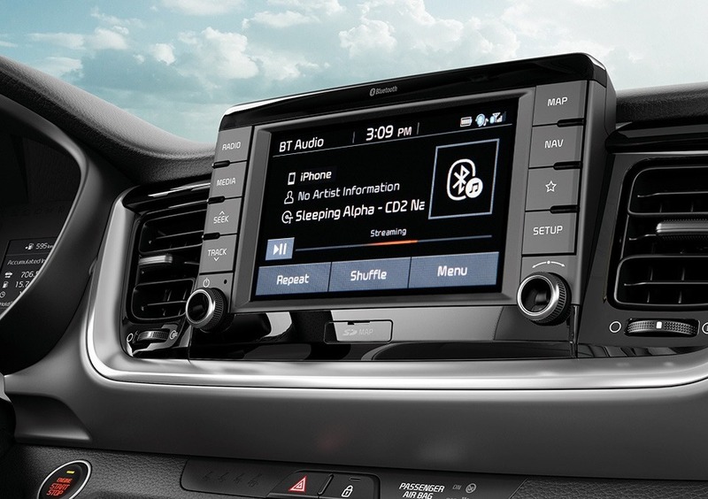 Kia Stonic (2017-->>) (19)