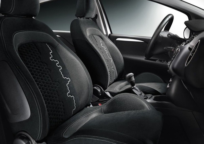 Fiat Punto (2011-19) (20)