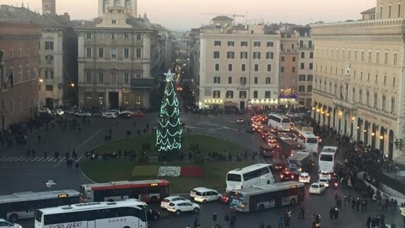 Roma &egrave; la citt&agrave; pi&ugrave; caotica d&#039;Italia. Batte Palermo e Napoli