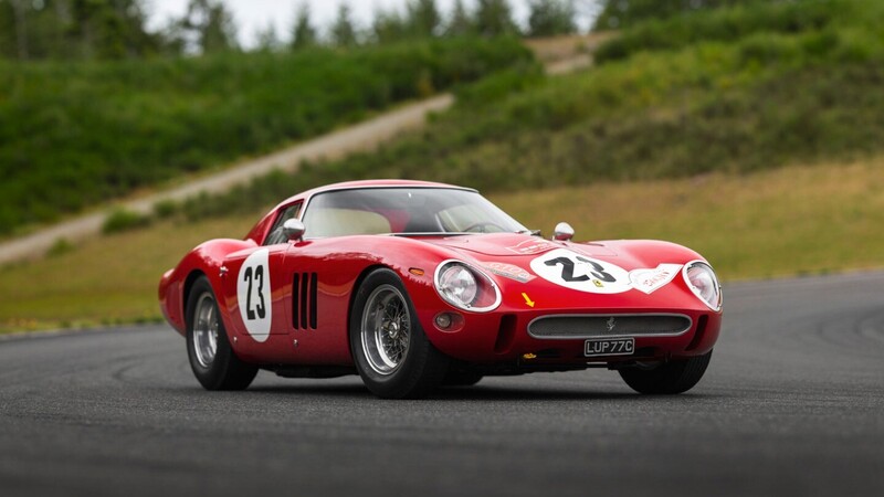 Vincita record Superenalotto: 209 milioni e il parco auto da sogno diventa reale, insieme alla F1