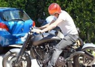 Beckham in vacanza sulla sua nuova moto