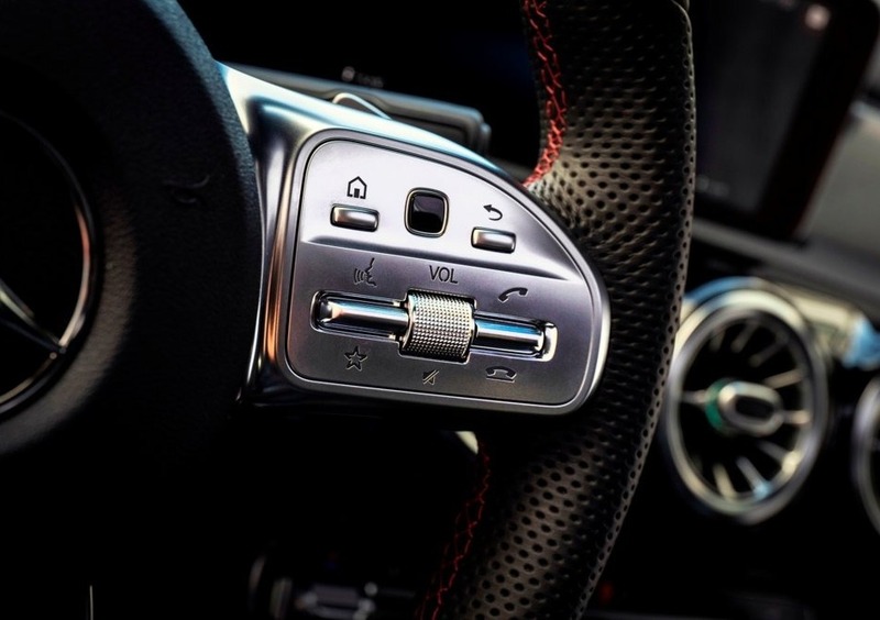Mercedes-Benz CLA (2019-->>) (46)