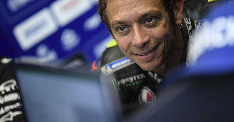 Valentino Rossi a ruota libera su sport, politica, famiglia, tifosi...