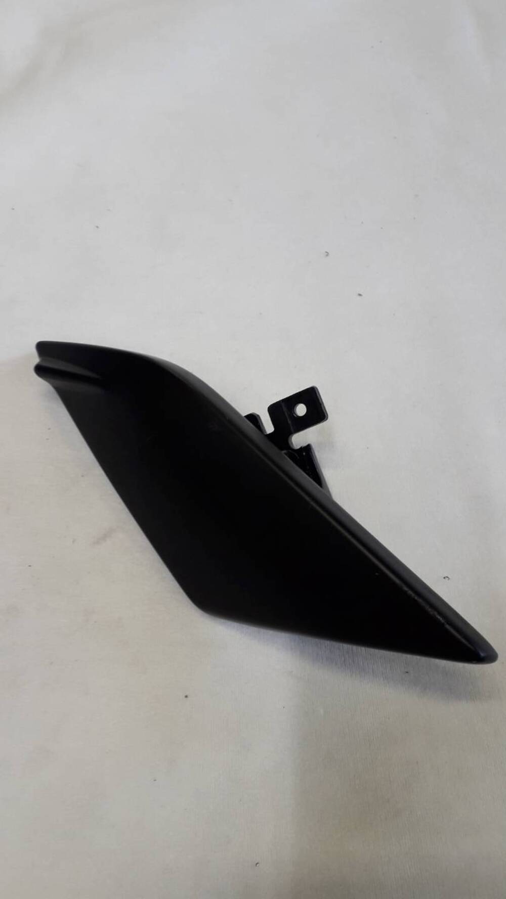 PEDANA PASSEGGERO PIAGGIO MEDLEY LATO DESTRO (2)