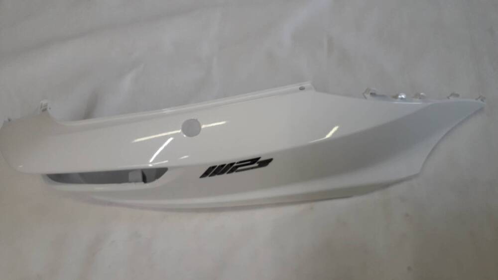 CARENA POSTERIORE PIAGGIO MP3 COLORE BIANCO 544