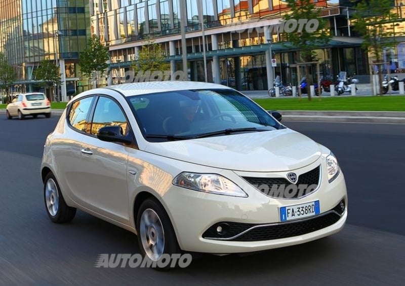 Lancia Ypsilon (2011-24) (27)