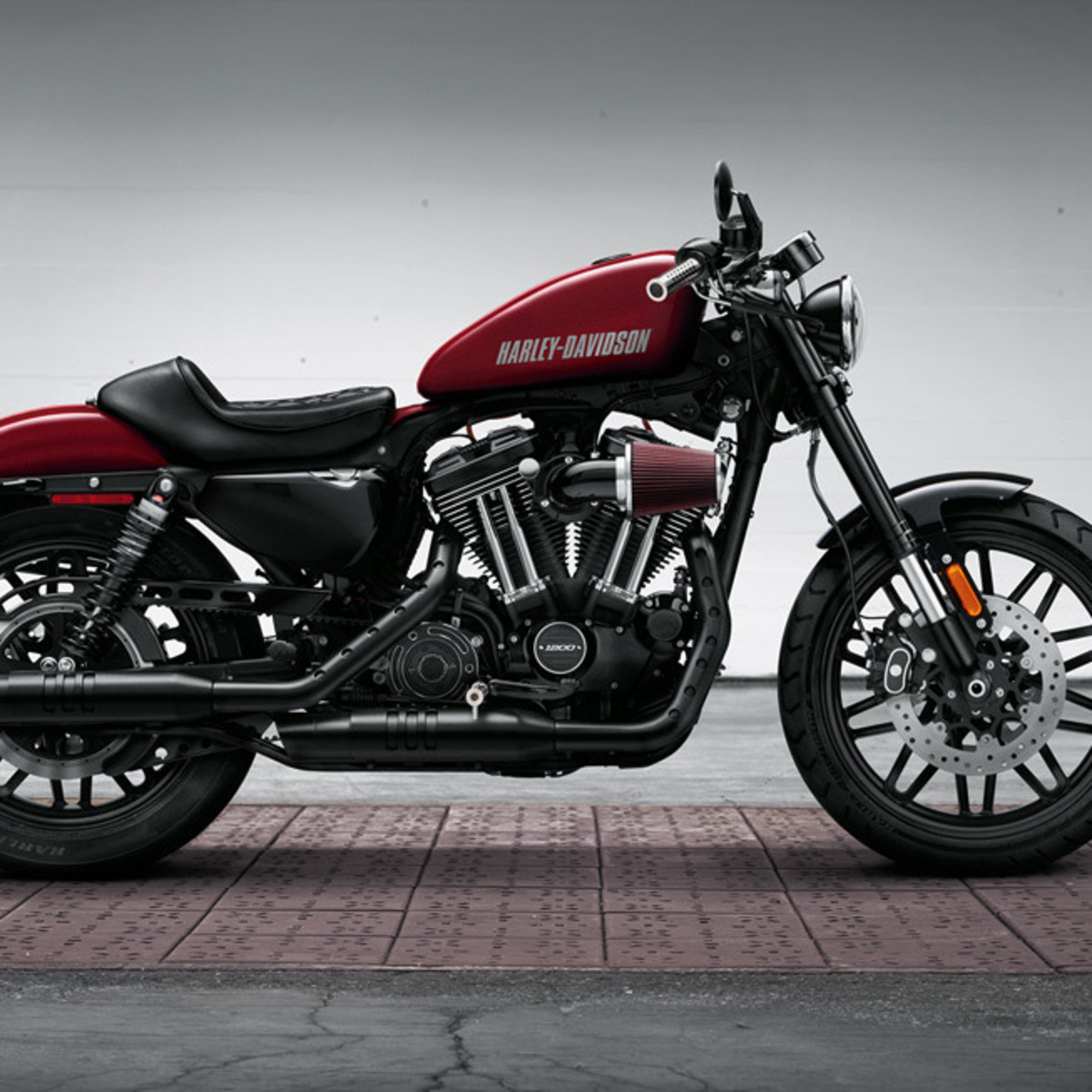 Harley-Davidson 1200 Roadster (2016 - 2017) - XL 1200R