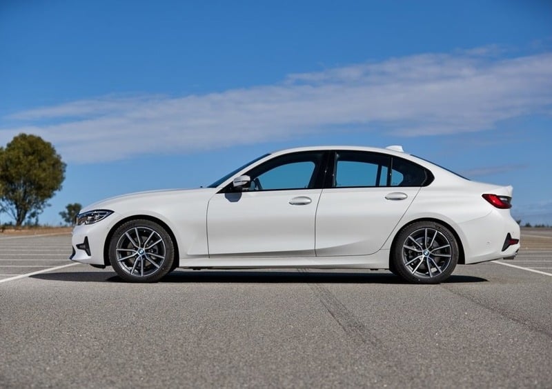 BMW Serie 3 (2018-->>) (38)