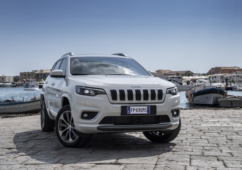 Jeep Cherokee (2018-21) (24)