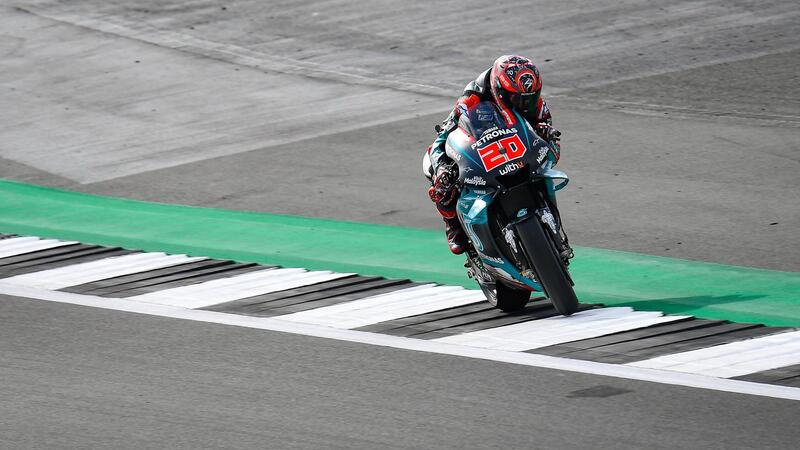 MotoGP 2019. Fabio Quartararo chiude in testa il venerd&igrave; a Silverstone