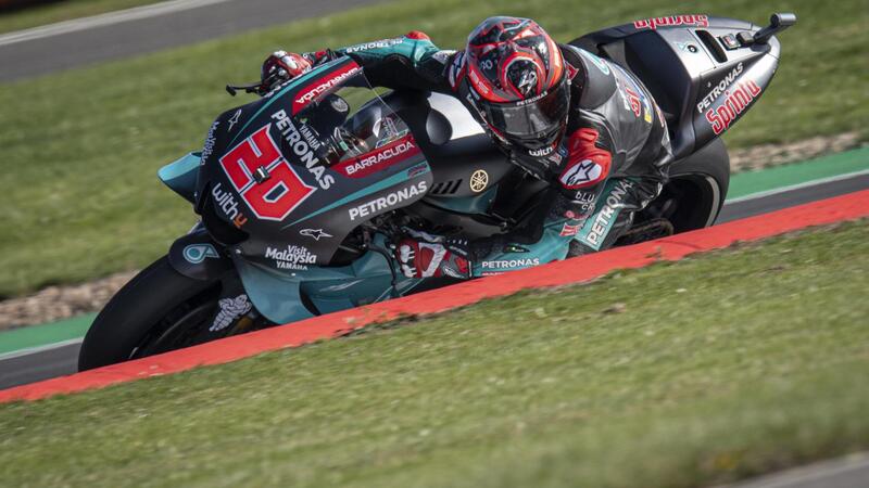 MotoGP 2019 a Silverstone. Fabio Quartararo leader del warm-up