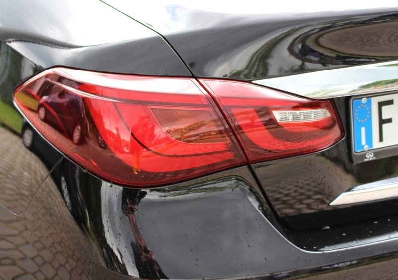 Infiniti Q70 (2014-19) (25)