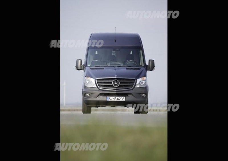 Mercedes-Benz Sprinter (2009-19) (18)