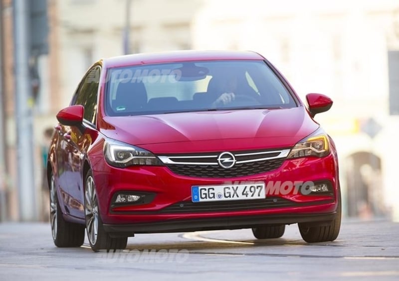 Opel Astra (2015-22) (22)