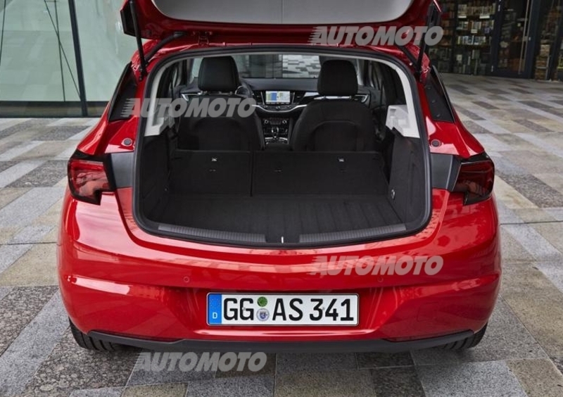 Opel Astra (2015-22) (42)