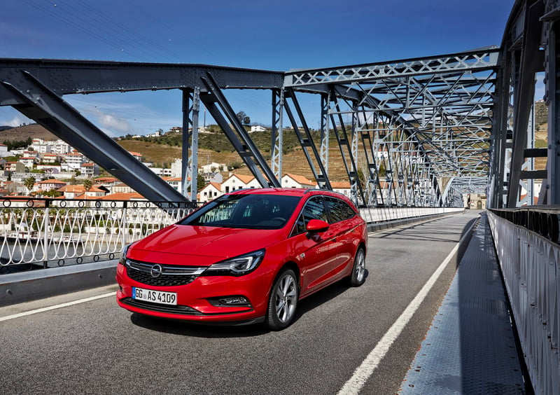 Opel Astra Station Wagon (2015-22) (9)