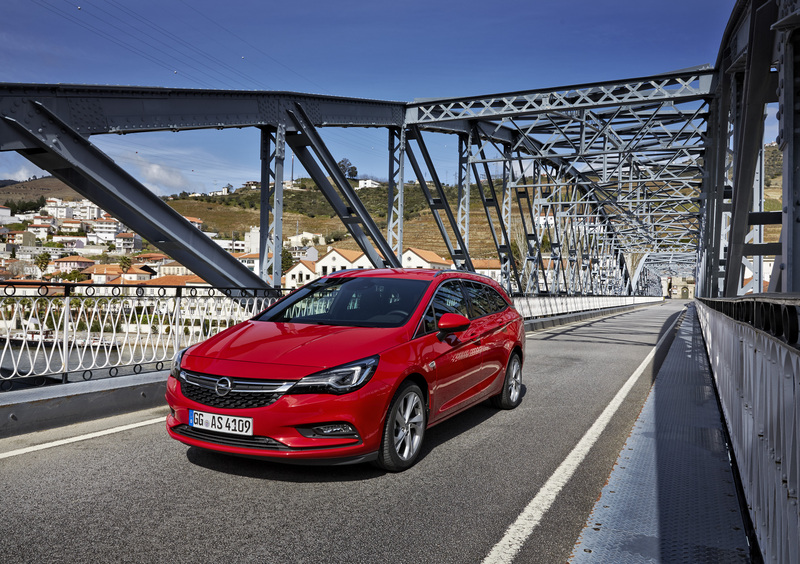 Opel Astra Station Wagon (2015-22) (9)