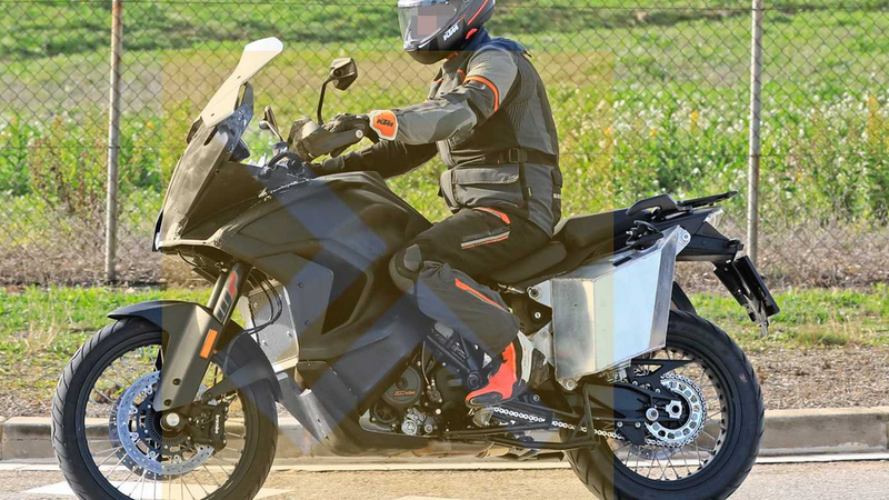 La nuova KTM 1290 Super Adventure. Avr&agrave; anche il radar?