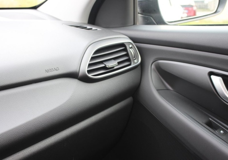 Hyundai i30 (43)