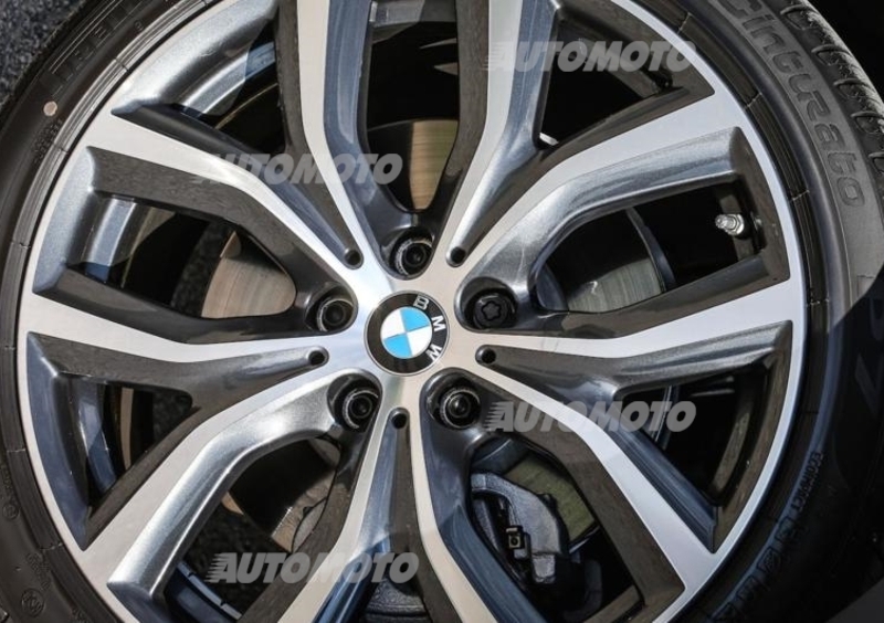 BMW X1 (2015-22) (24)