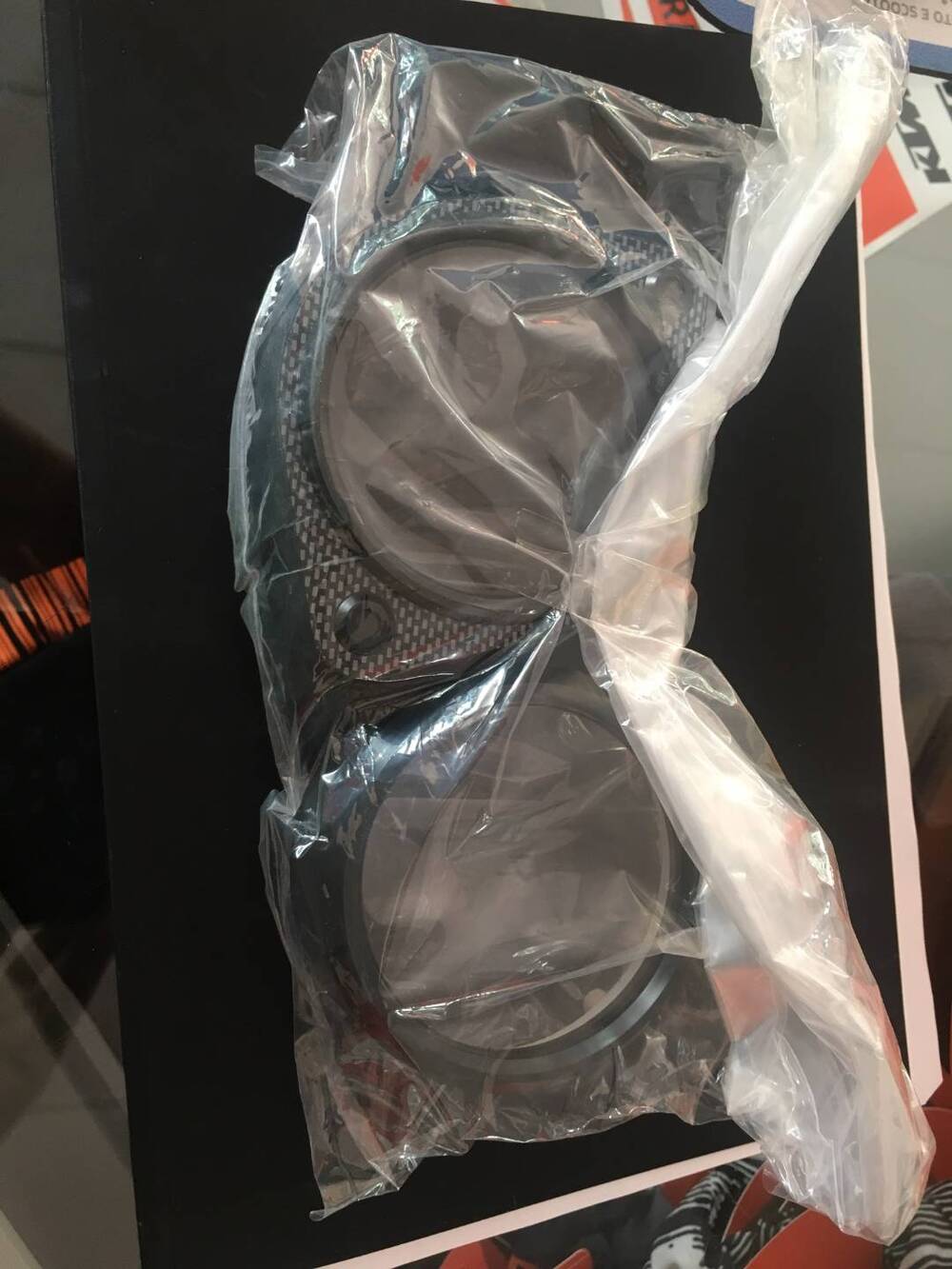 coperchio strumentazione suzuki